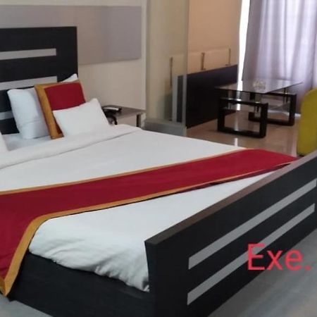 Hotel Little Palace Dibrugarh Kültér fotó